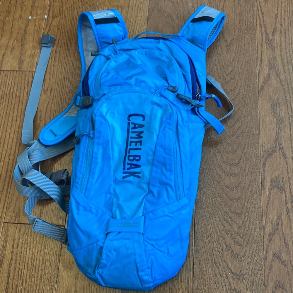 Camelbak blue backpack with 3L water capacity